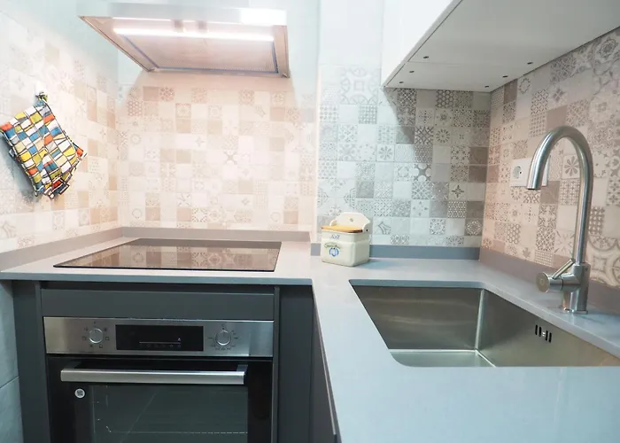 Balcony View By Hello Homes سيدجيس